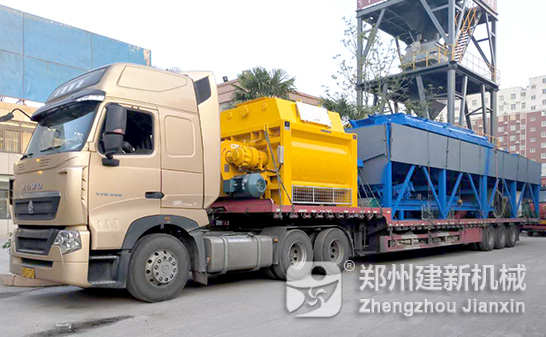 鄭州建新機械HZS120商品混凝土攪拌站設備進駐云南