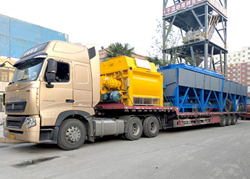 鄭州建新機械HZS120商品混凝土攪拌站設備進駐云南